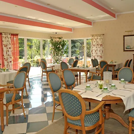 Kormoran Medispa 4* רובי