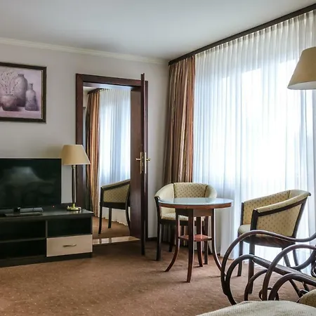 Kormoran Medispa אתר נופש 4*